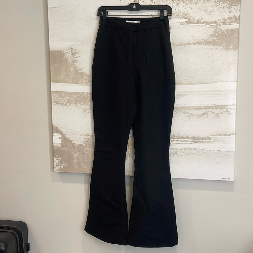 CLUB L. London black flare pants size 4 NWT